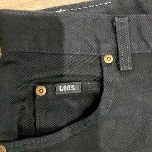 Vintage Lee Black Denim. The Legit mom Jean.